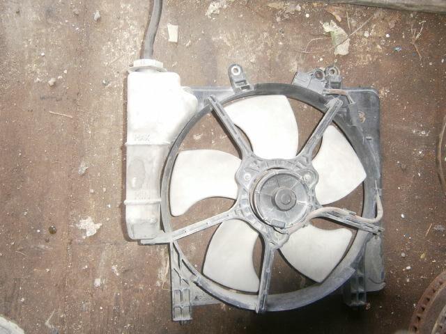 Диффузор радиатора Хонда Фит в Орле 24030