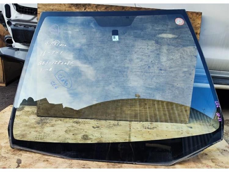 Лобовое стекло Хонда Фит в Орле 255791