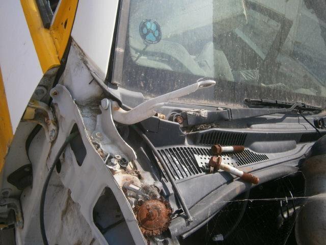 Решетка под лобовое стекло Тойота Хайлюкс Сурф в Орле 29486